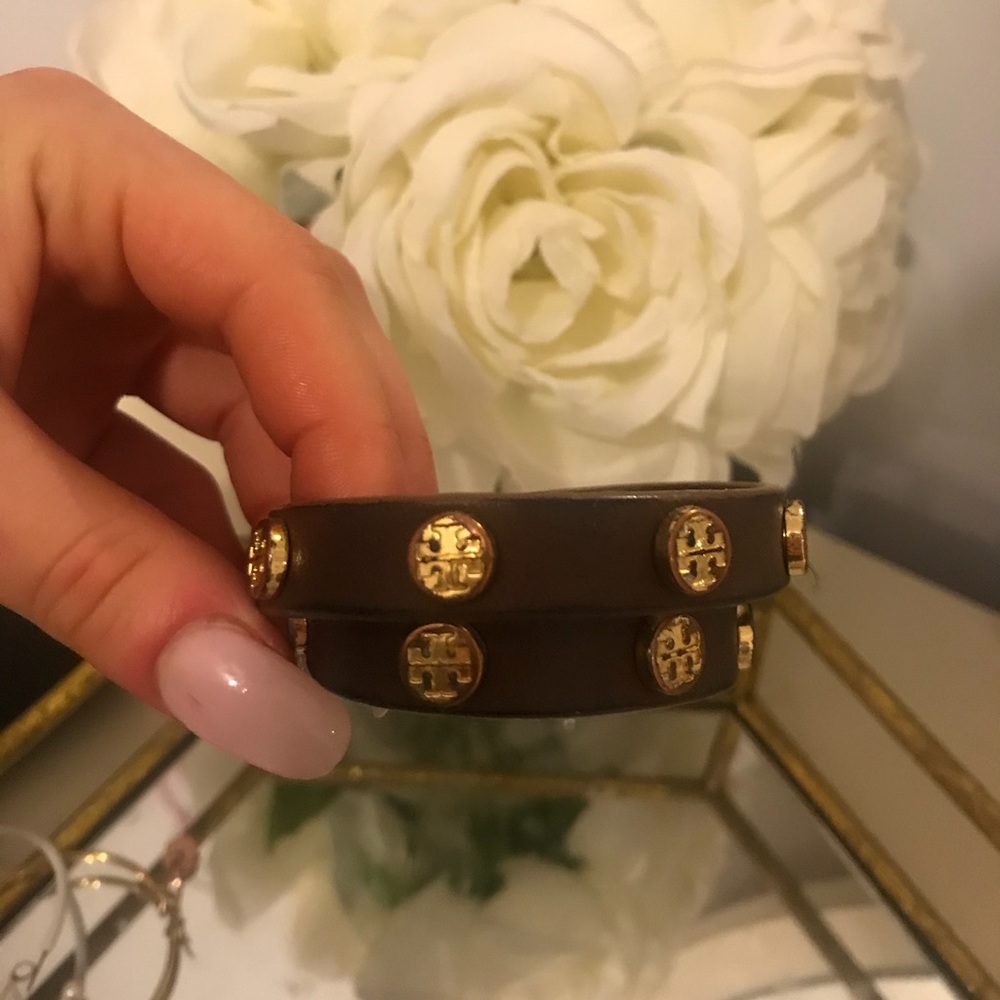 Tori Burch Leather Wrap around Bracelet